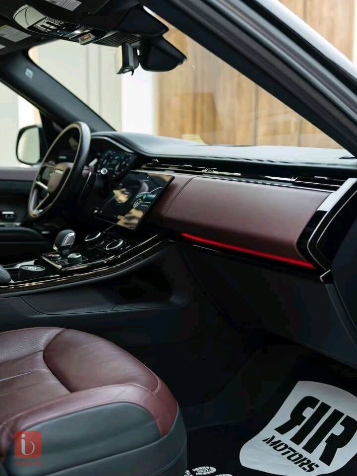 Land Rover Range Rover Sport SE 7