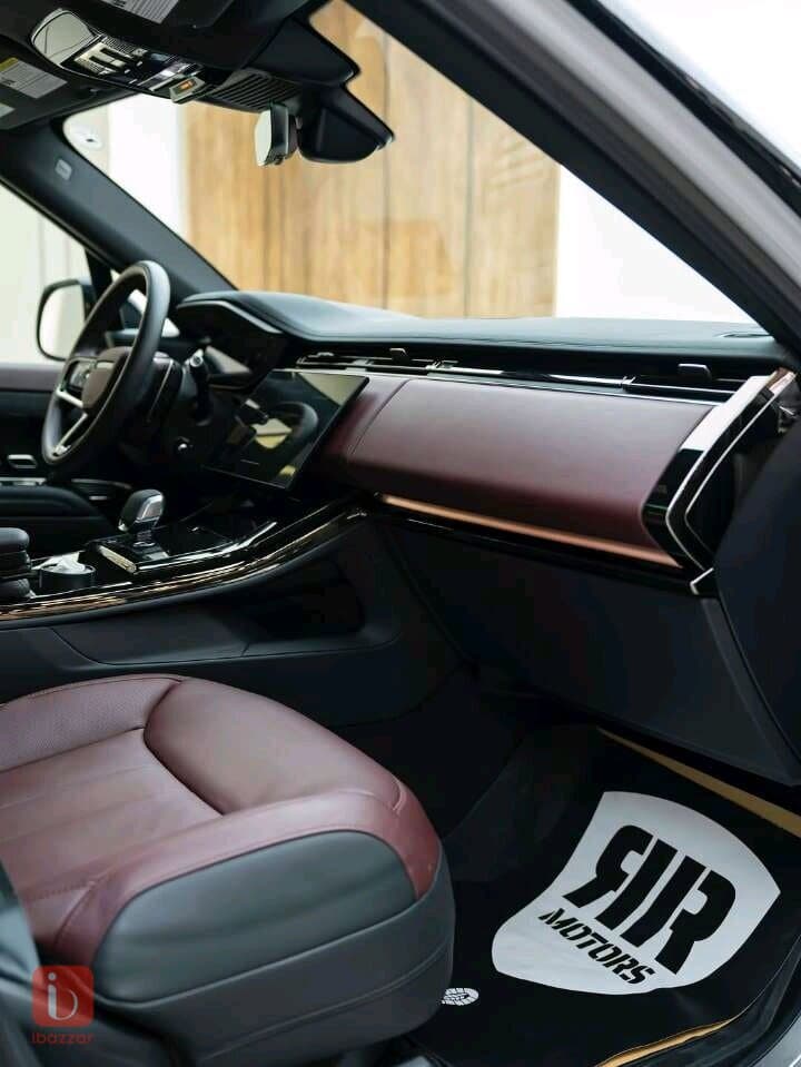 Land Rover Range Rover Sport SE 8