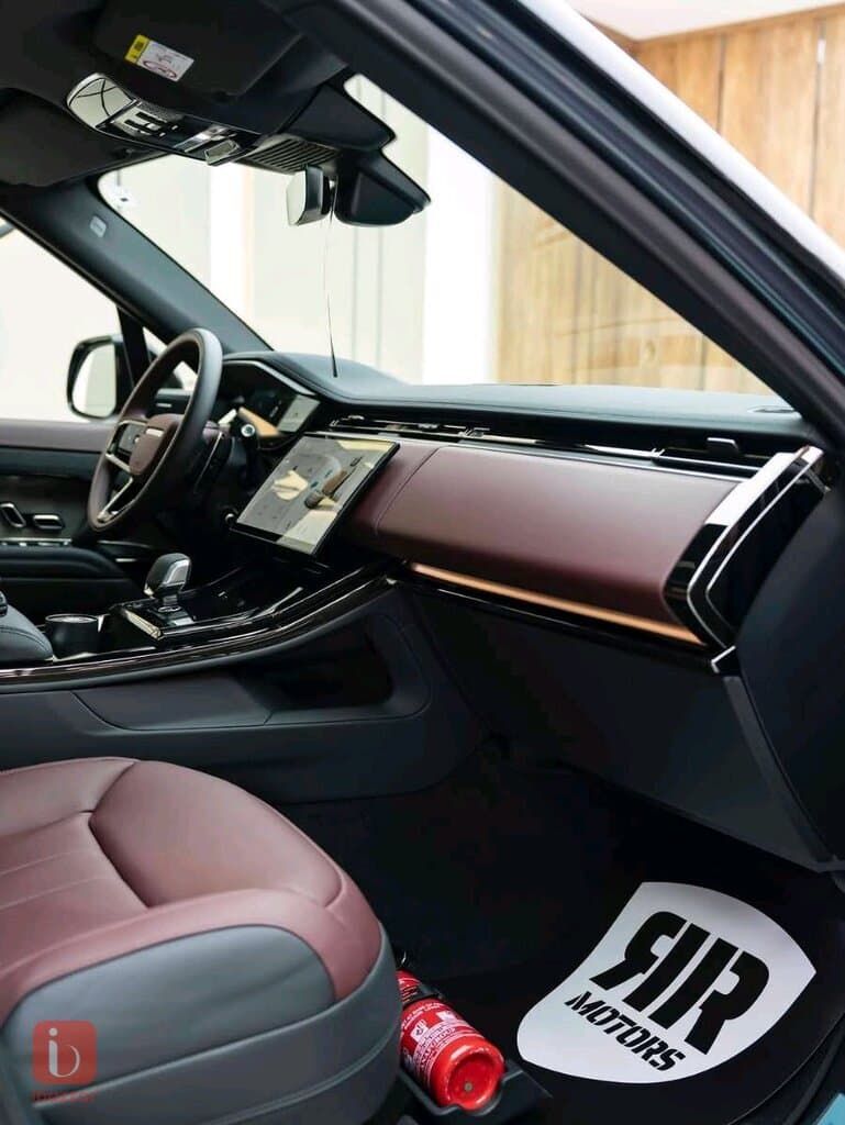 Land Rover Range Rover Sport SE 4