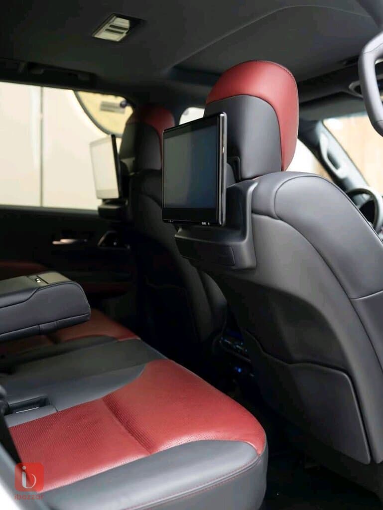 Toyota Land Cruiser GR 5