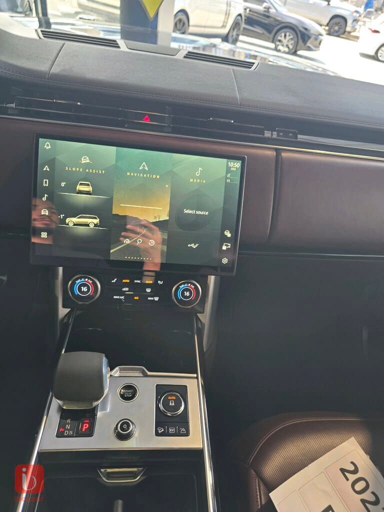 Land Rover Range Rover 12