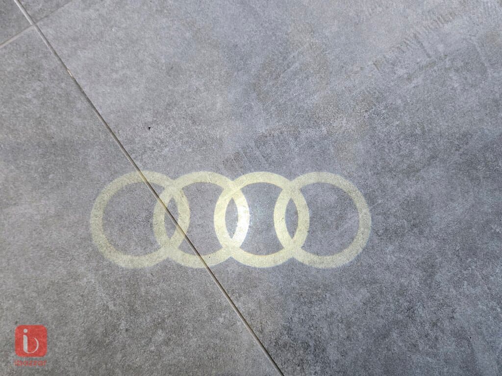 Audi A6 12