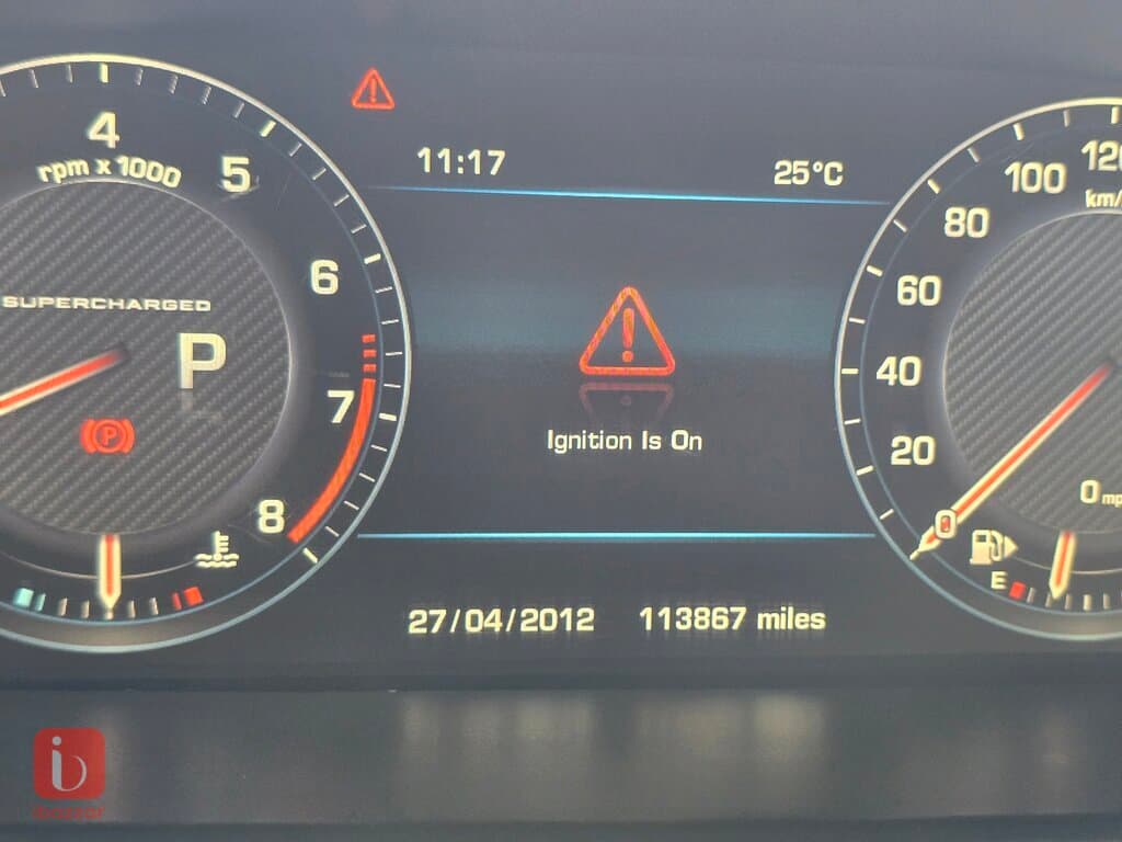 Land Rover Range Rover Vogue 11