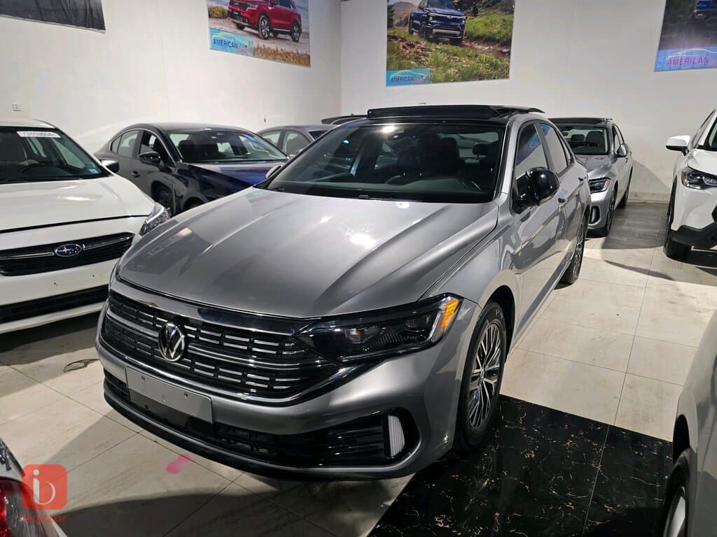 Volkswagen Jetta 1