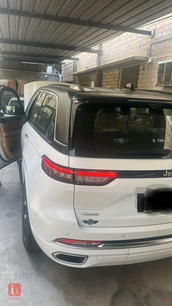 Jeep Grand Cherokee Limited 1