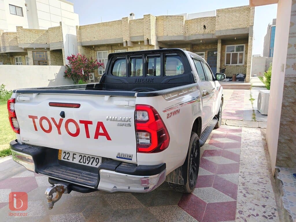 Toyota Hilux Double Cab GL 8