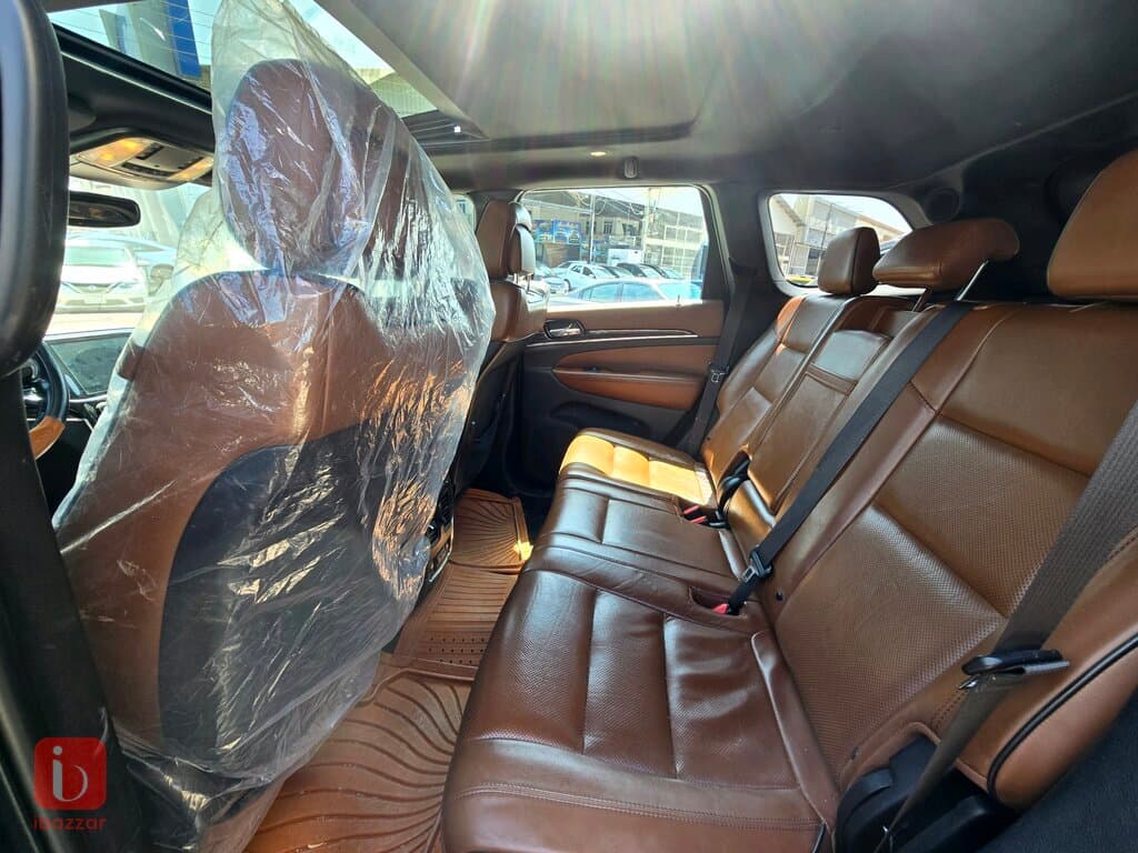 Jeep Grand Cherokee Overland 6