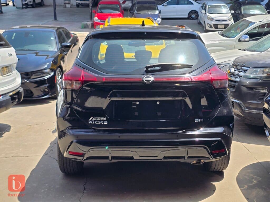 Nissan Kicks SR 3