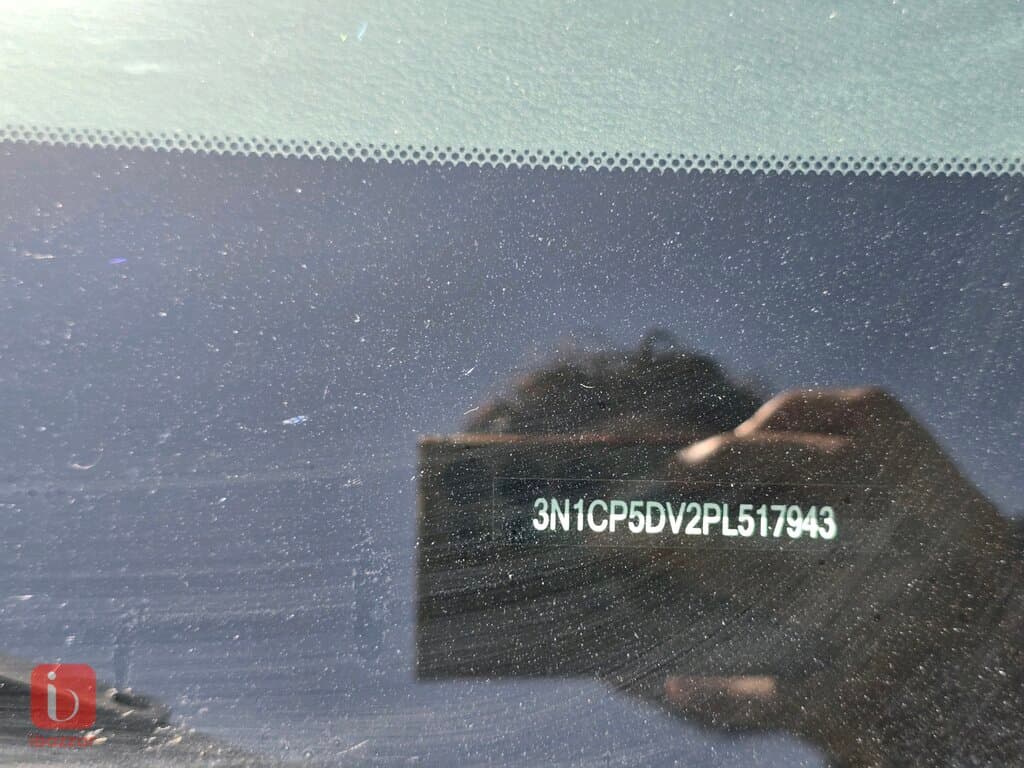 Nissan Kicks SR 9