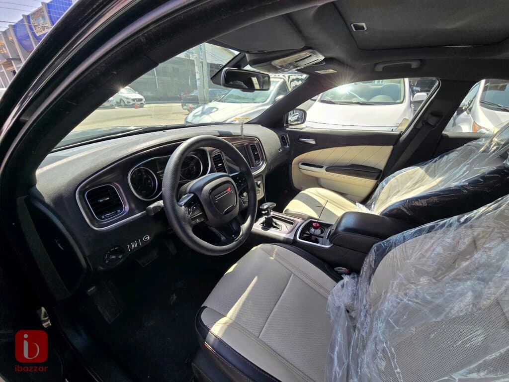 Dodge Charger SXT 8