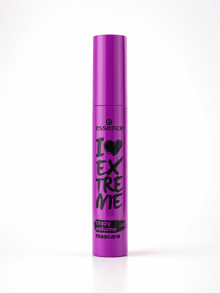 Essence I Love Extreme Crazy Volume Waterproof Mascara 1