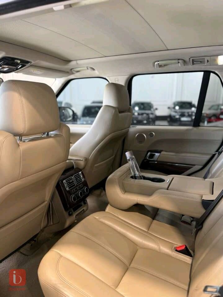 Land Rover Range Rover HSE 7