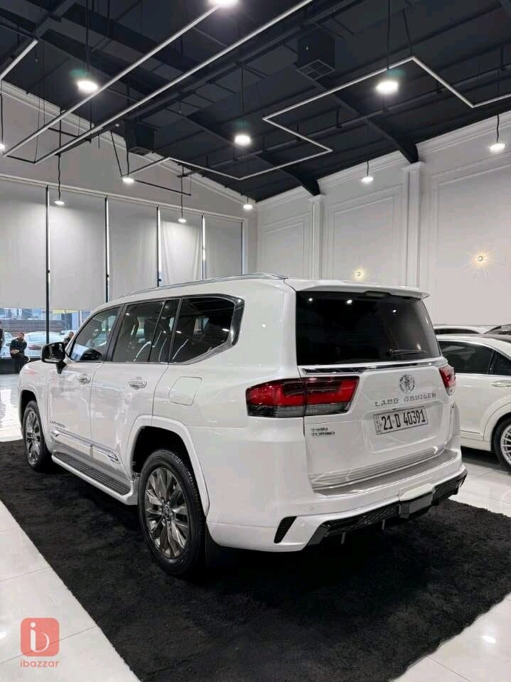 Toyota Land Cruiser VXR Twin Turbo 5