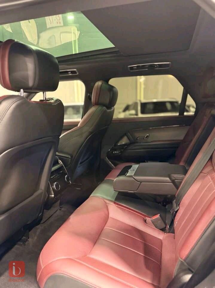 Land Rover Range Rover Sport HSE 9