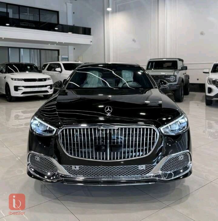 Mercedes-Benz S-Class S 500 1