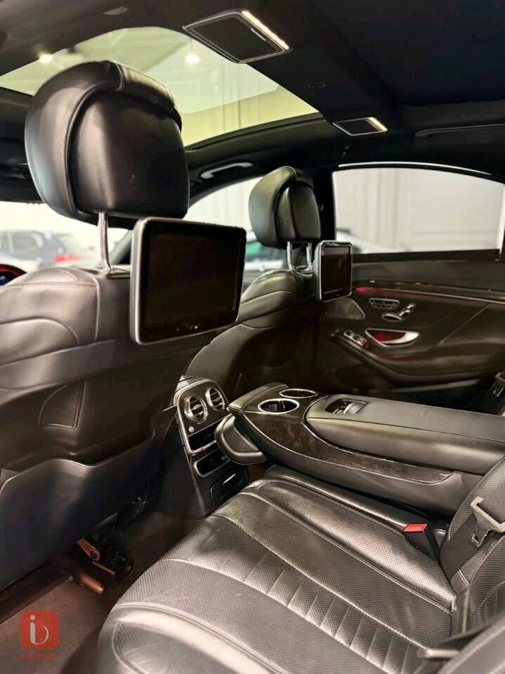 Mercedes-Benz S-Class S 500 8