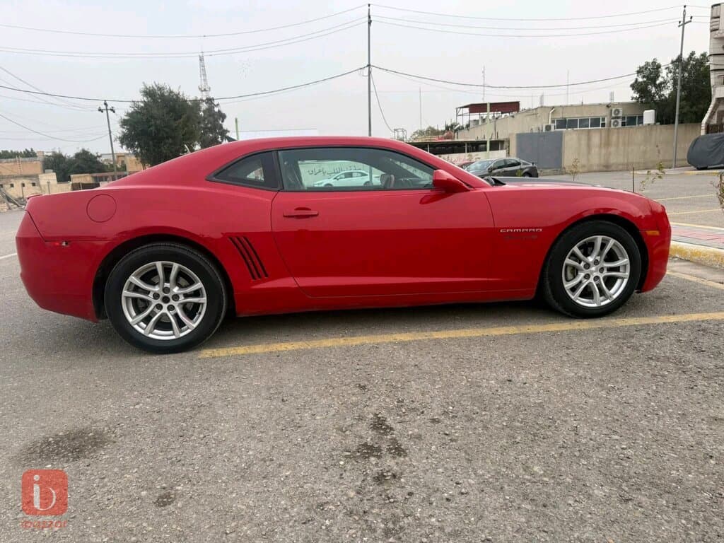 Chevorlet Camaro RS 4