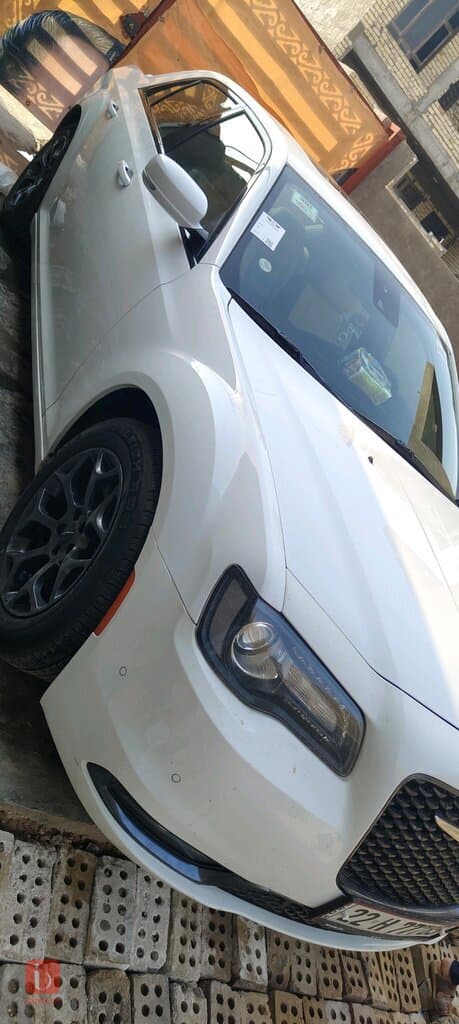 Chrysler 300 S 1