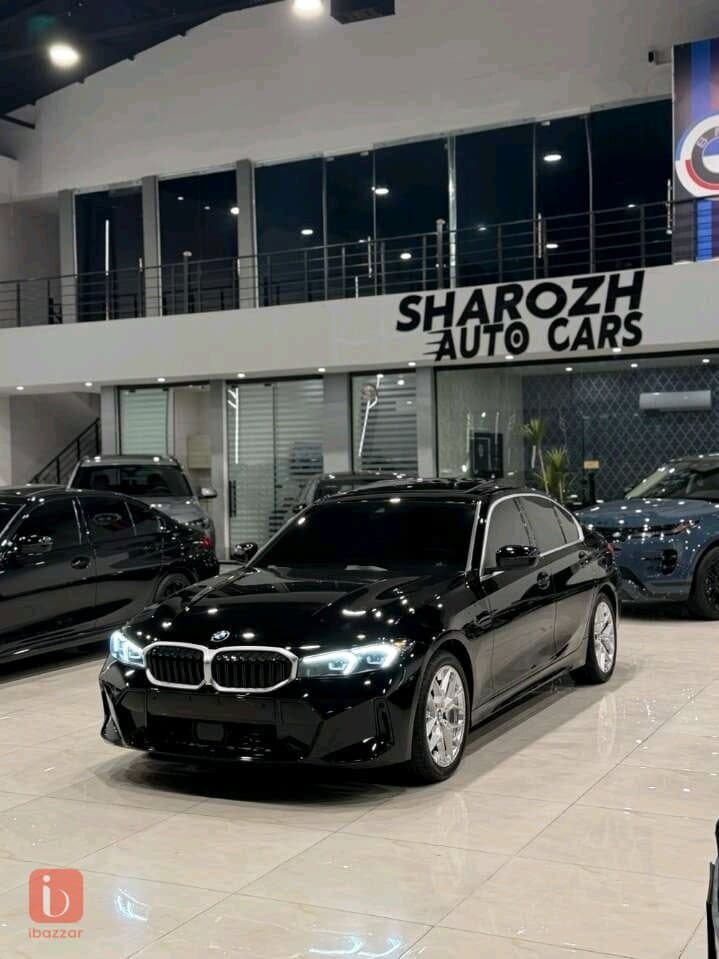 BMW 3-Series 330i 2