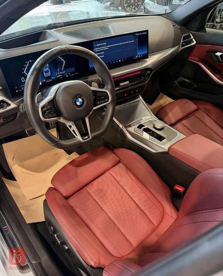 BMW 3-Series 330i 7