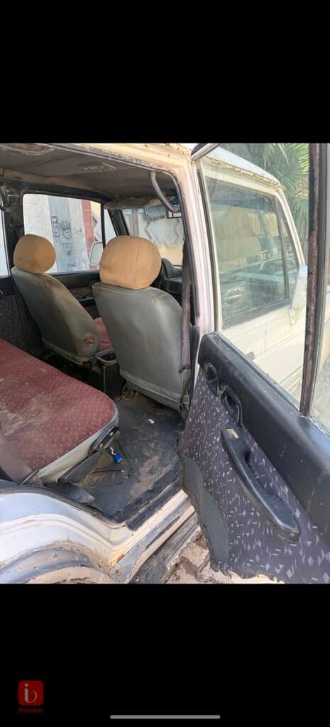 Mitsubishi Pajero GLS 8