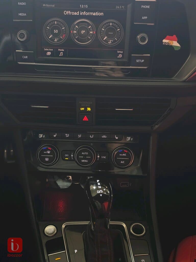 Volkswagen Jetta GLI 10