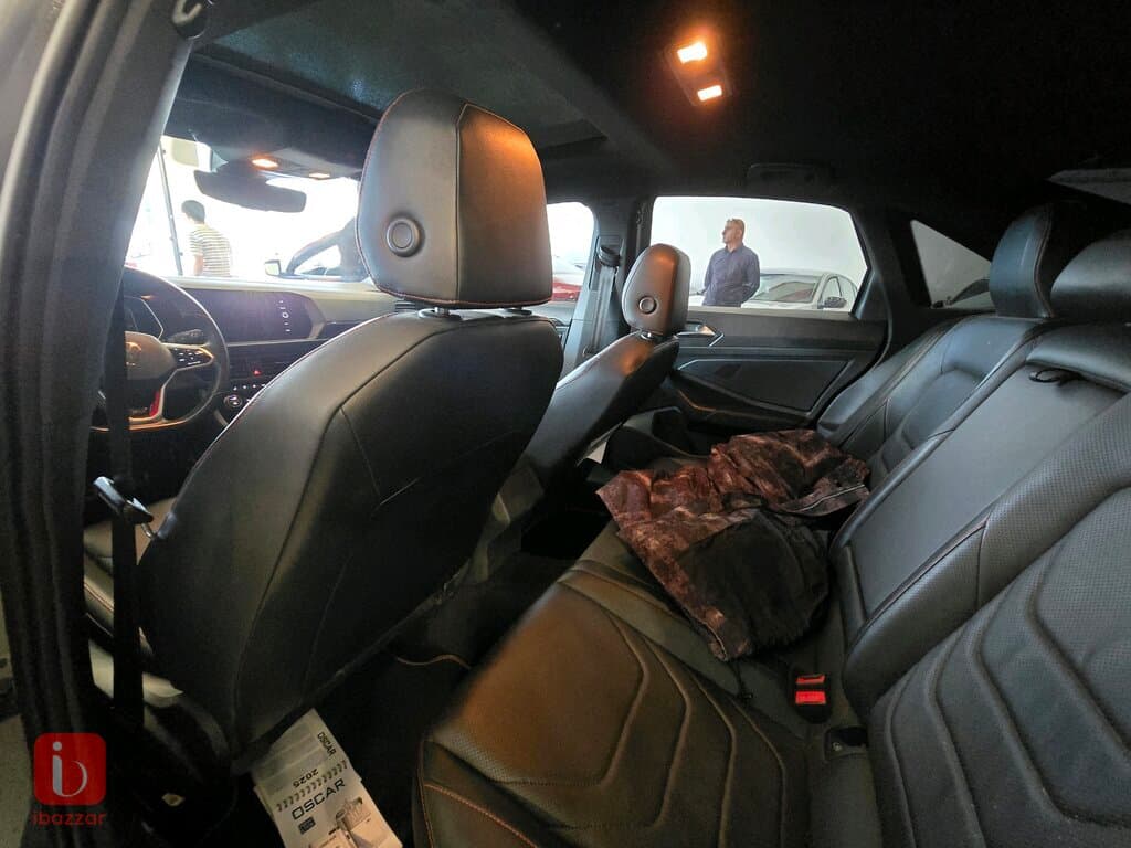 Volkswagen Jetta GLI 5