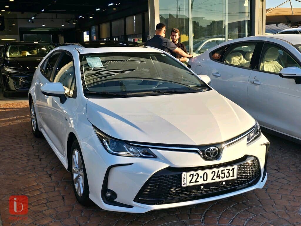 Toyota Corolla Hybrid 2