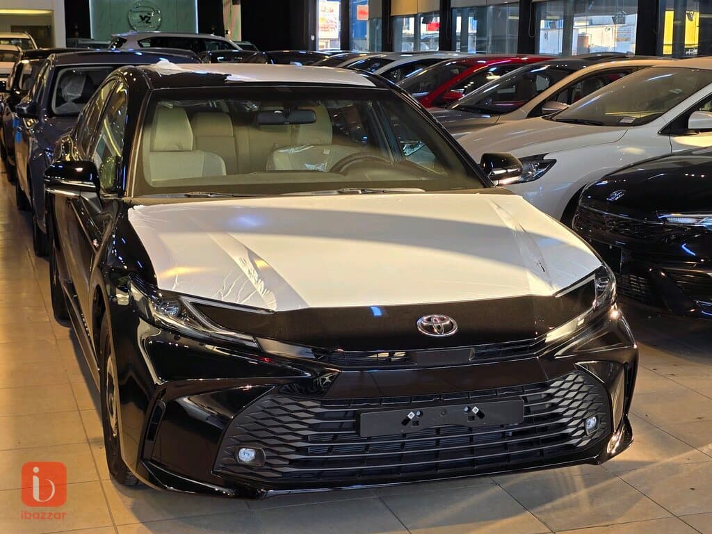 Toyota Camry 2