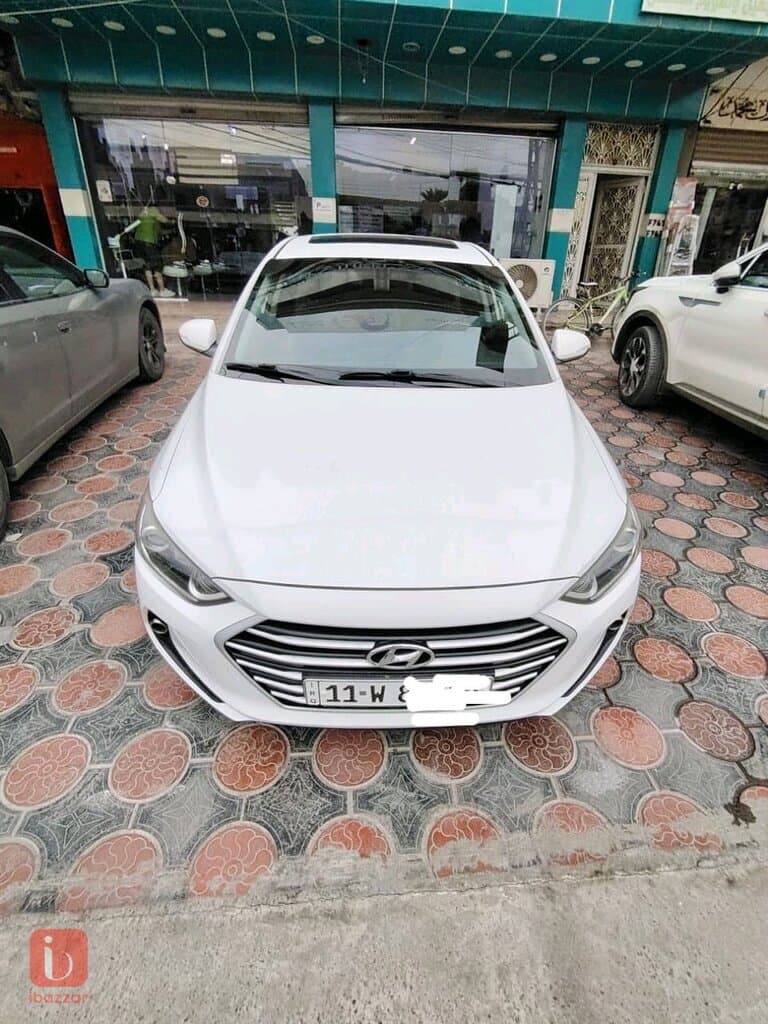 Hyundai Elantra GLS 3