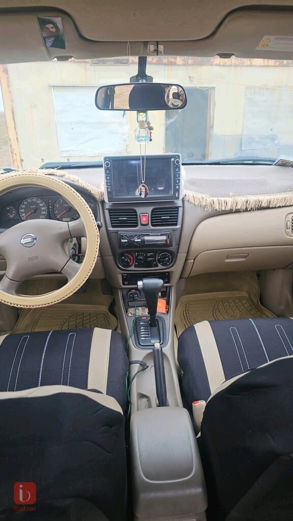 Nissan Sunny Base 5