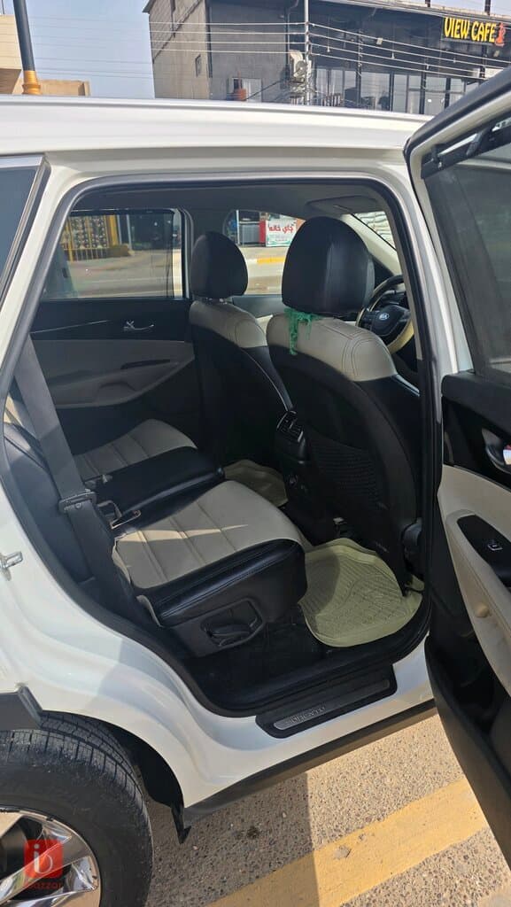 KIA Sorento 11