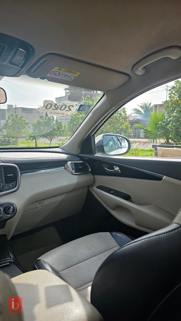 KIA Sorento 9