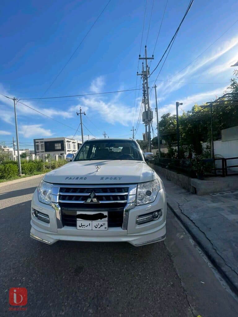 Mitsubishi Pajero 3
