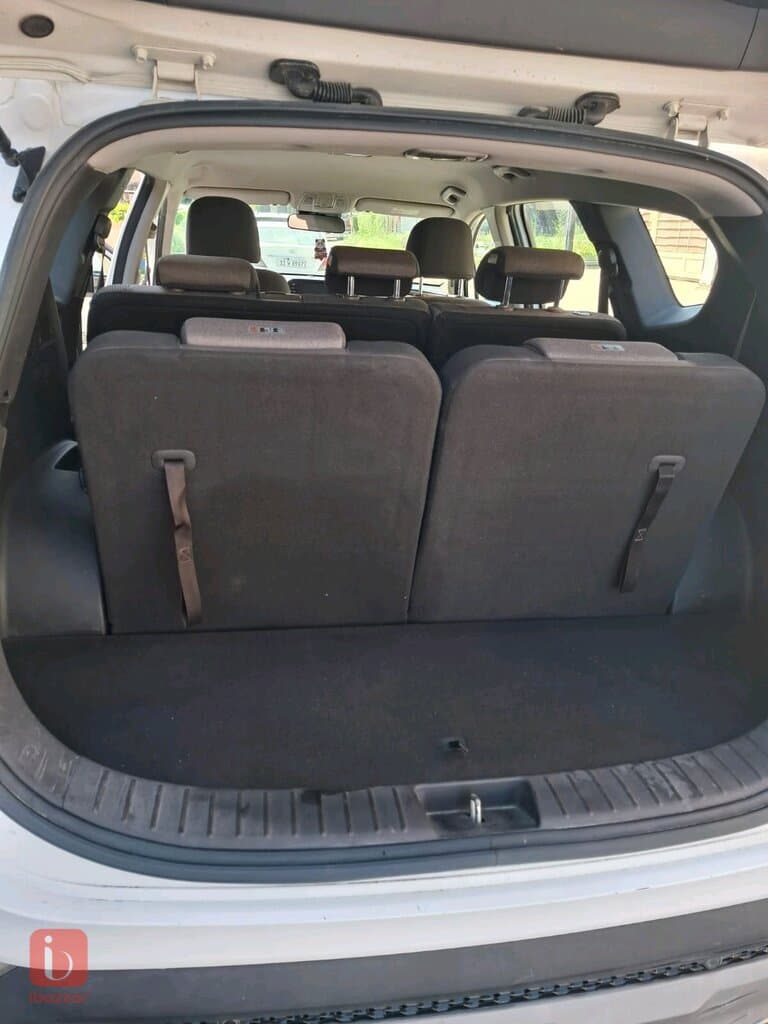Hyundai Santa Fe Standard 7