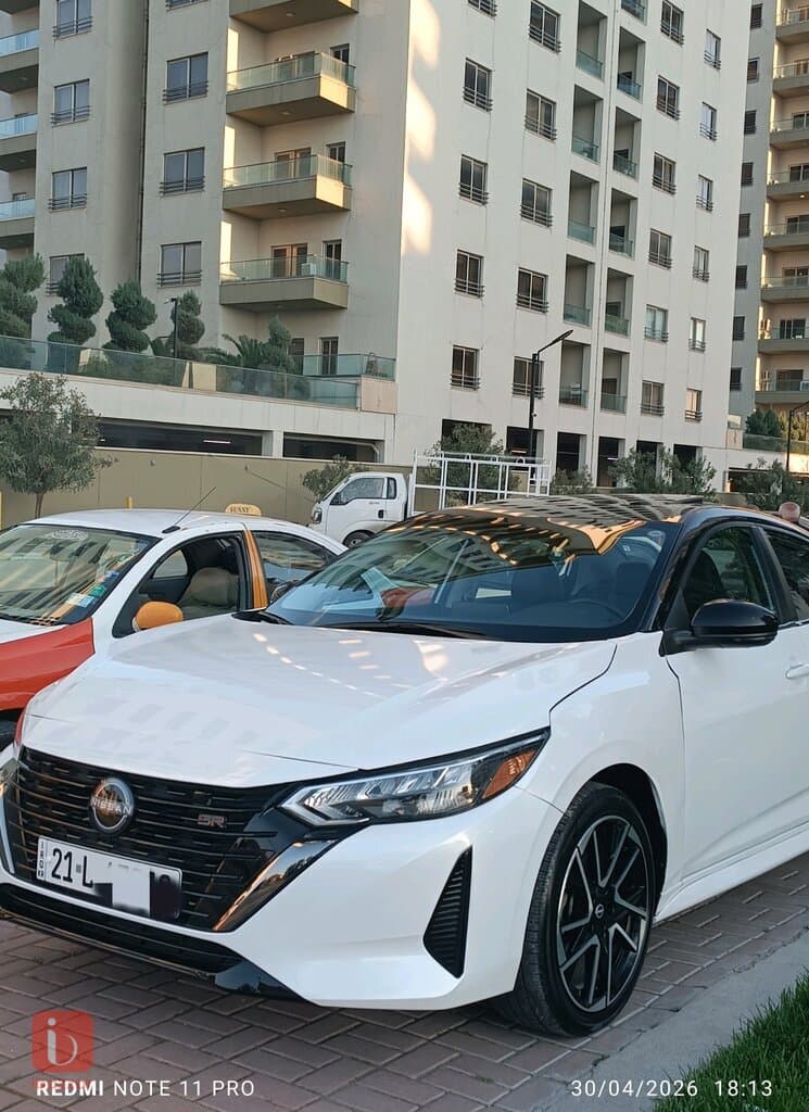 Nissan Sentra SR 3