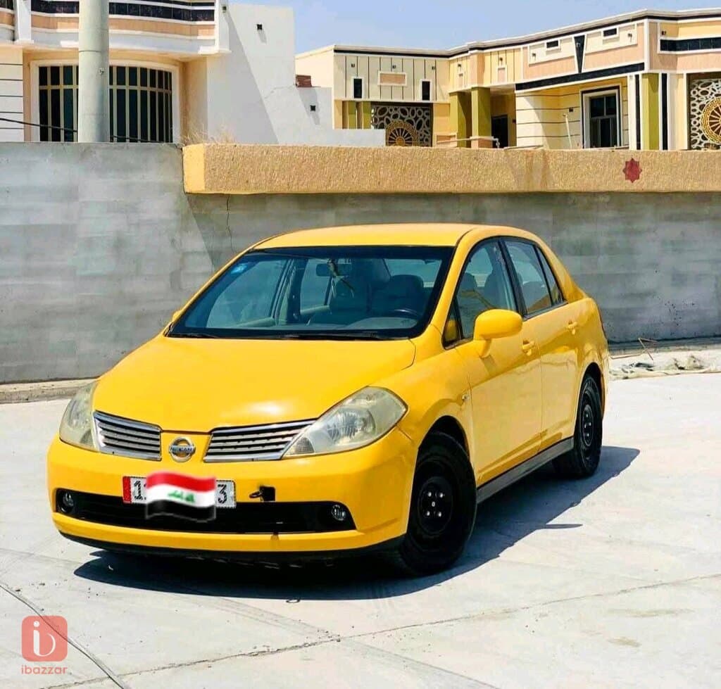 نيسان تيدا ياباني 1