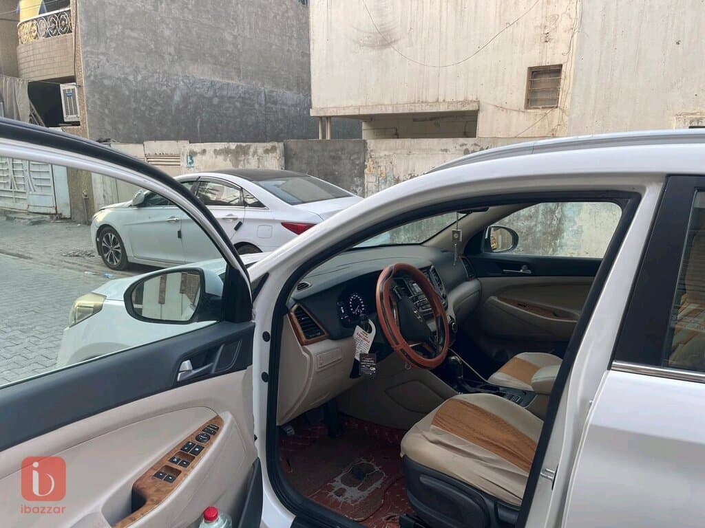 Hyundai Tucson 7