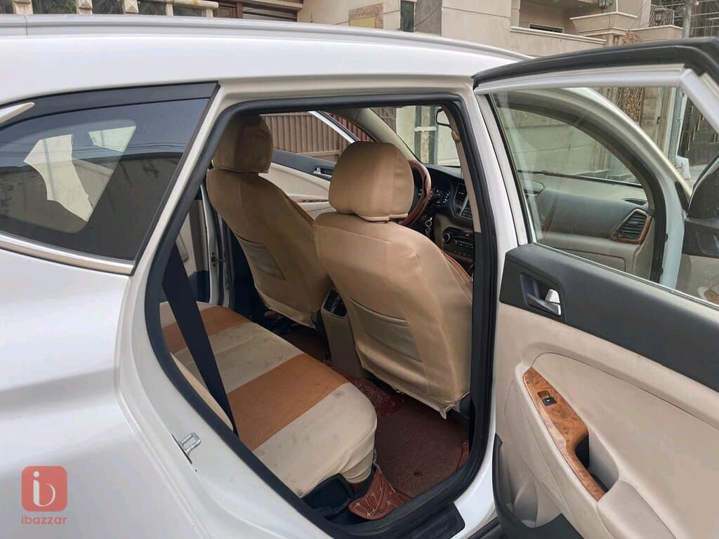 Hyundai Tucson 10