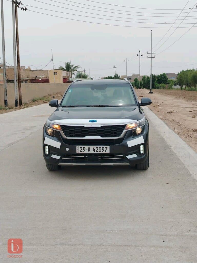 KIA Seltos EX 5
