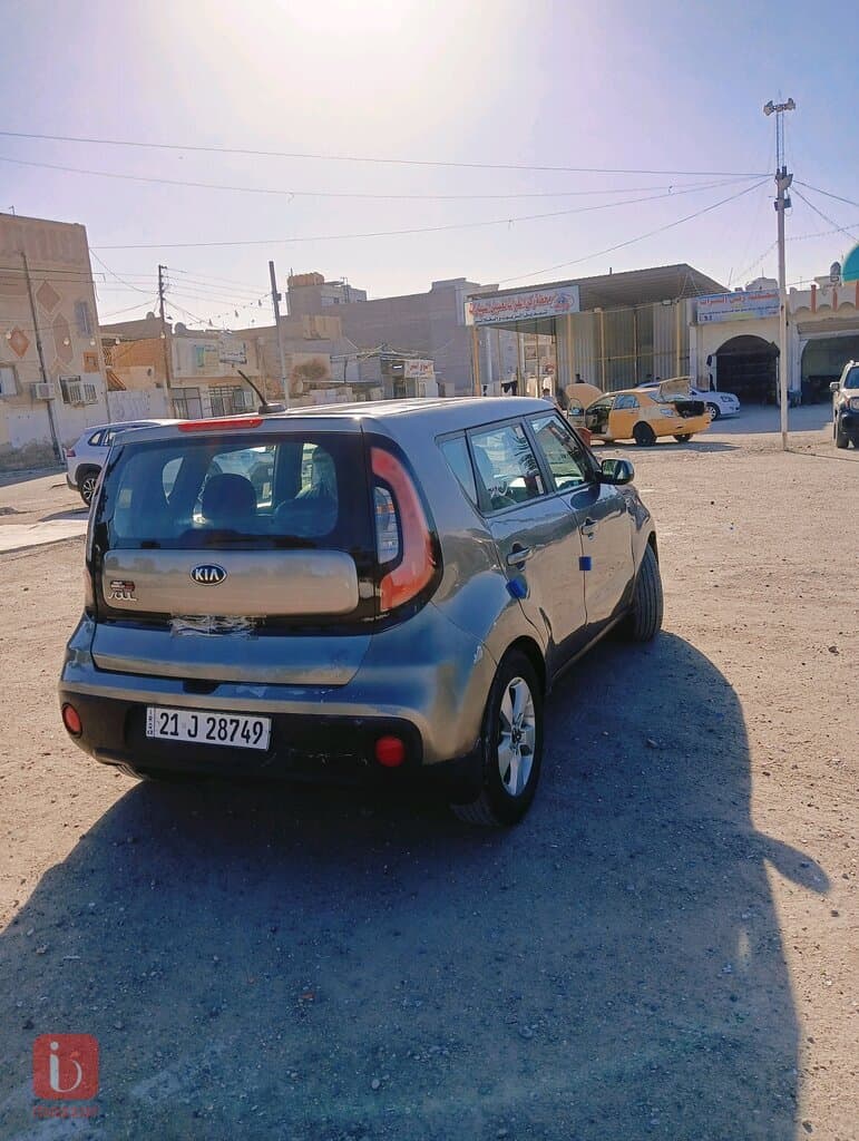 KIA Soul LX 5
