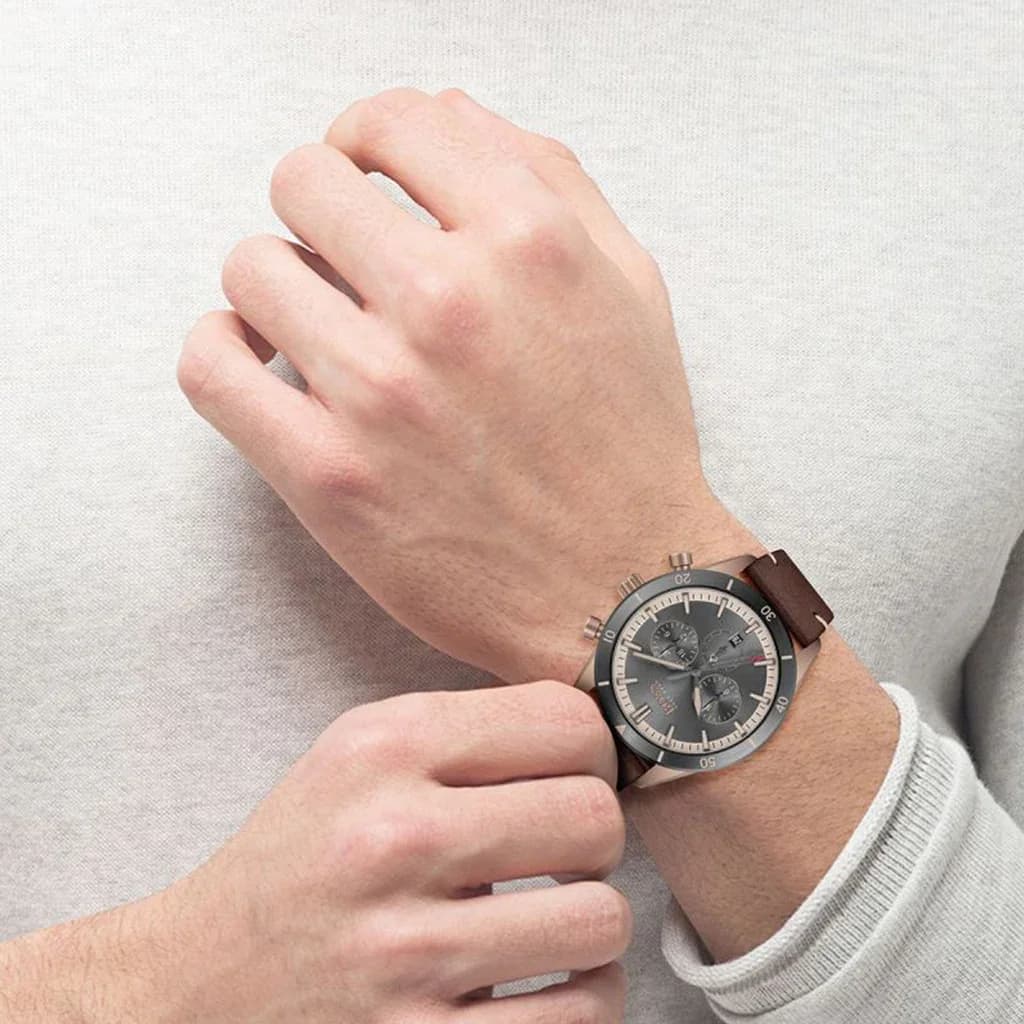 HUGO BOSS Chronograph Men's Watch 44mm - 513861 (Brown) 10