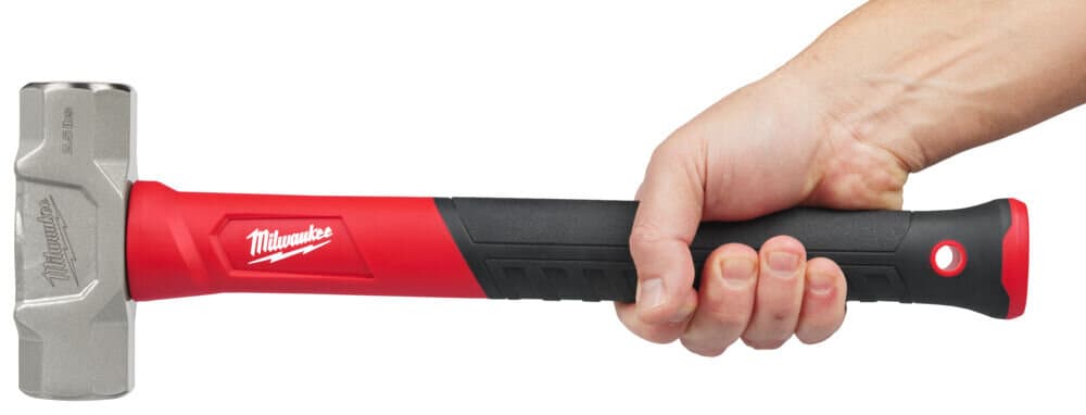 Milwaukee 2.5 lbs Fibreglass Sledge Hammer - 4932498305 1