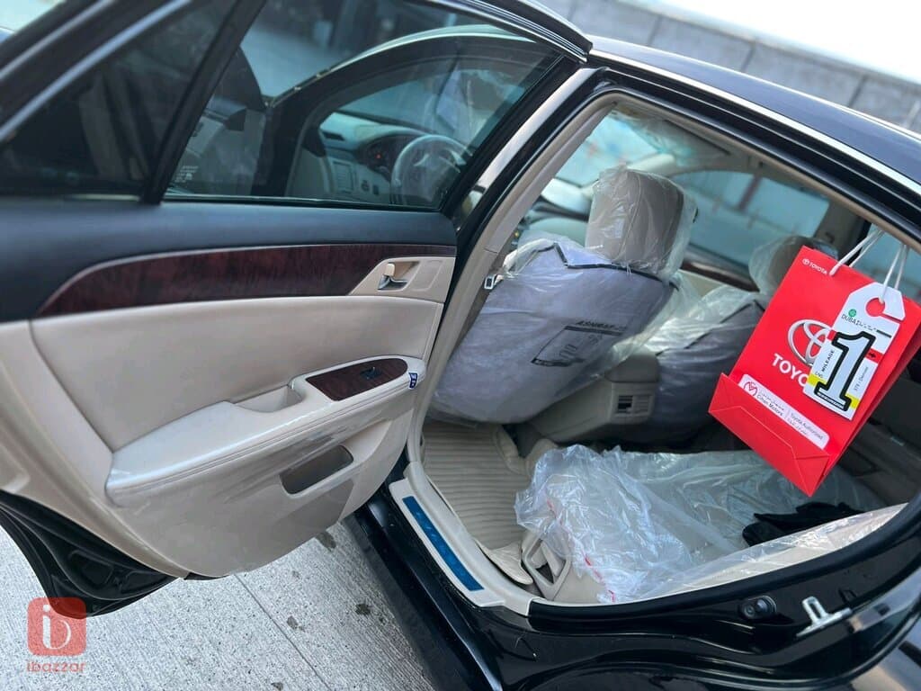 Toyota Avalon Limited 13