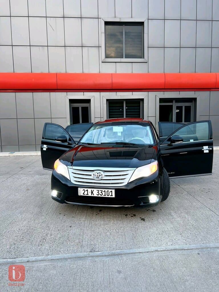 Toyota Avalon Limited 4