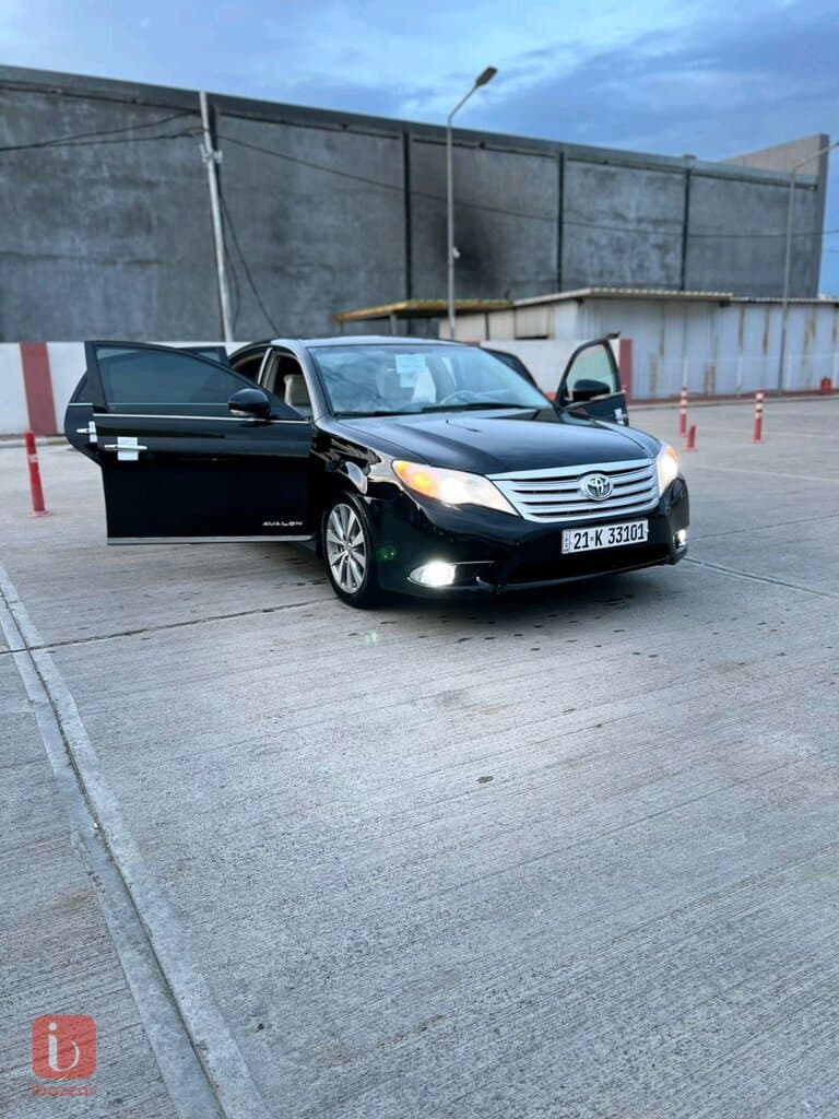 Toyota Avalon Limited 5