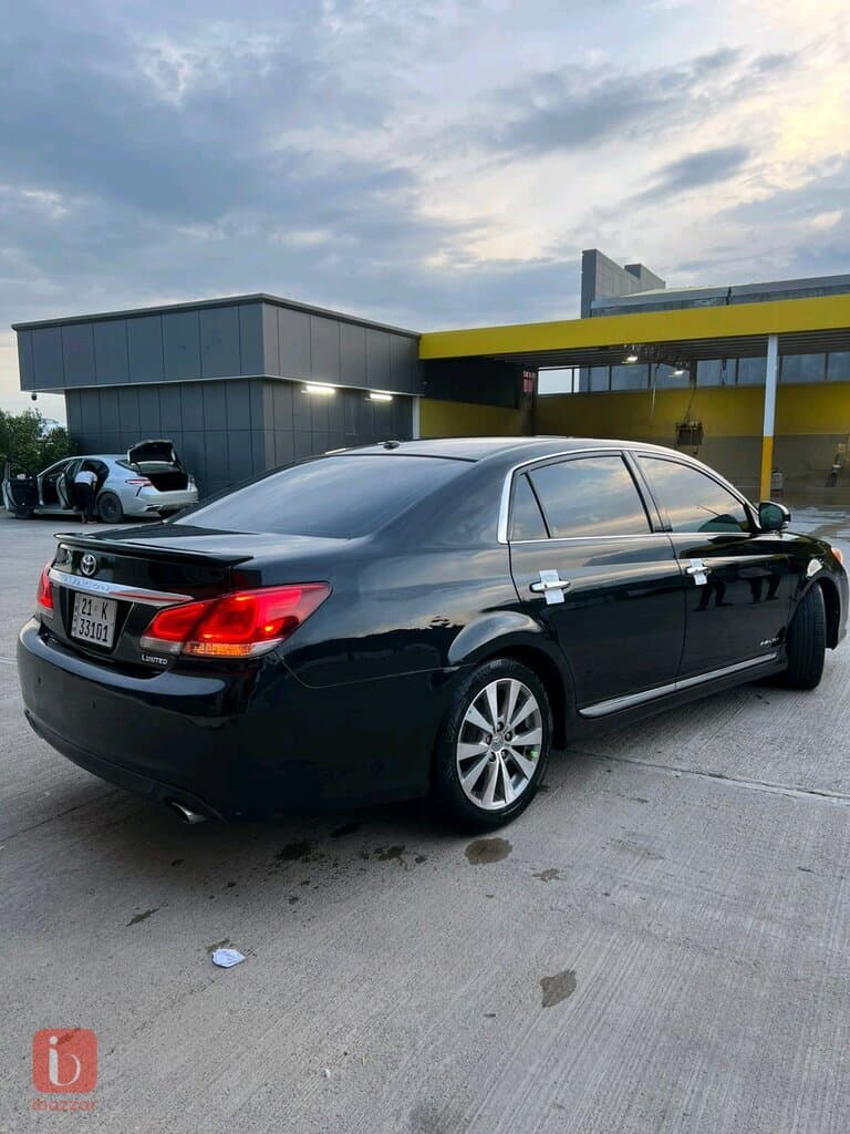 Toyota Avalon Limited 8