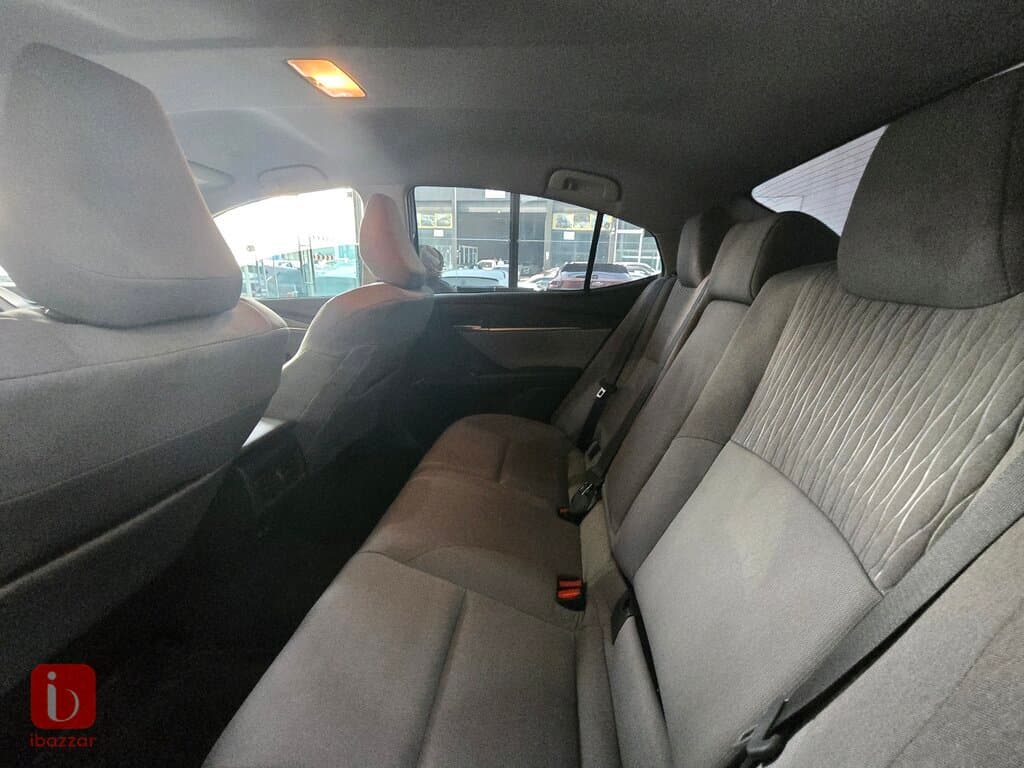 Toyota Camry XSE 4