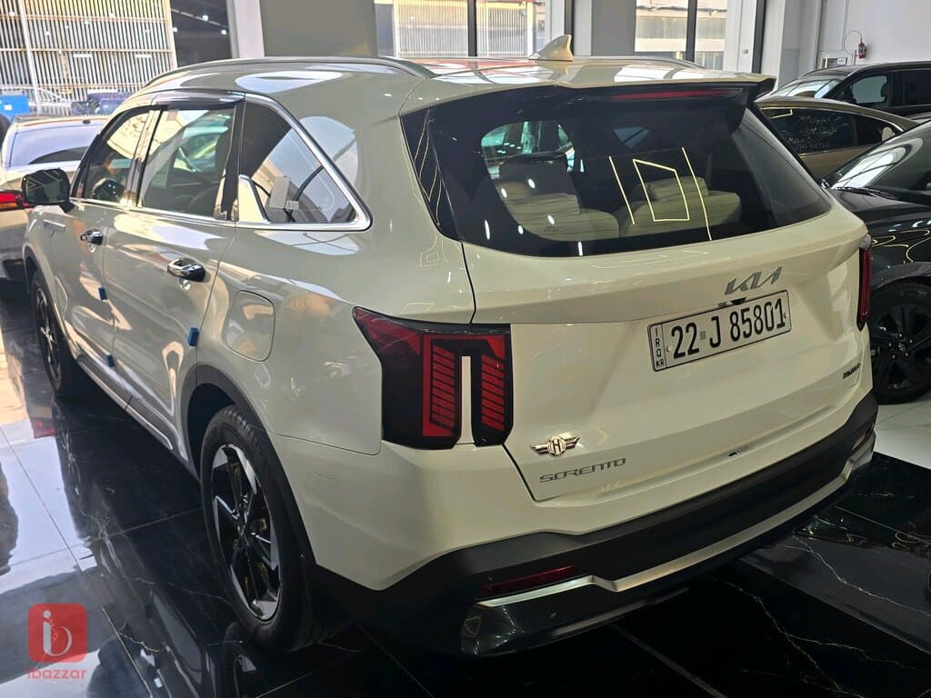 KIA Sorento 4