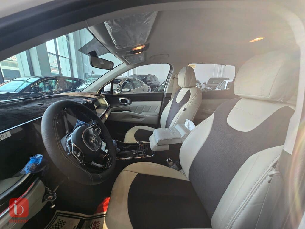 KIA Sorento 6
